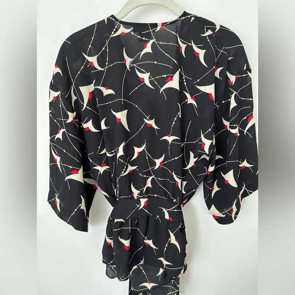 Trouvé sheer patterned wrap blouse. Size XXS. Great condition. - Picture 7 of 14
